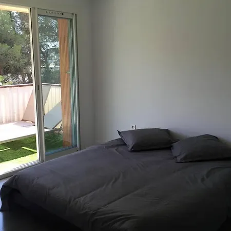 Appartement Vue Cap Canaille Et Proche Centre *